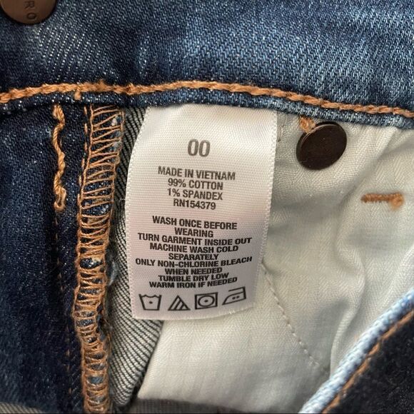 Aeropostale Cheeky Distressed High Rise Denim Jean Shorts Sz 00 - Picture 9 of 12